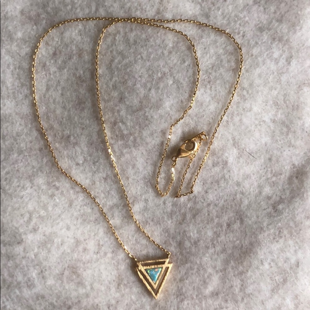 Dainty gold triangle necklace